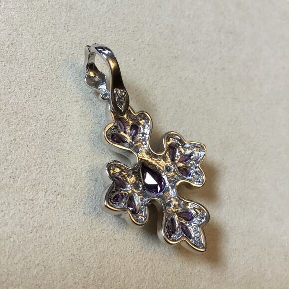 Sterling Silver Purple Crystal Flower Pendant - Picture 5 of 8
